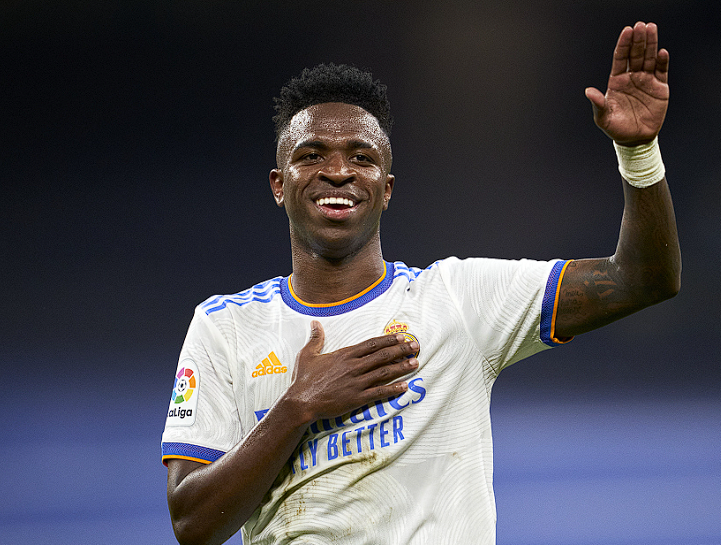 克罗斯深度剖析<a href='/news/tag/286/p/1.html' style='color: blue;'>皇马</a>现状:困境、要求与未来展望